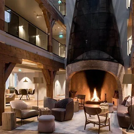 Brosundet Hotel